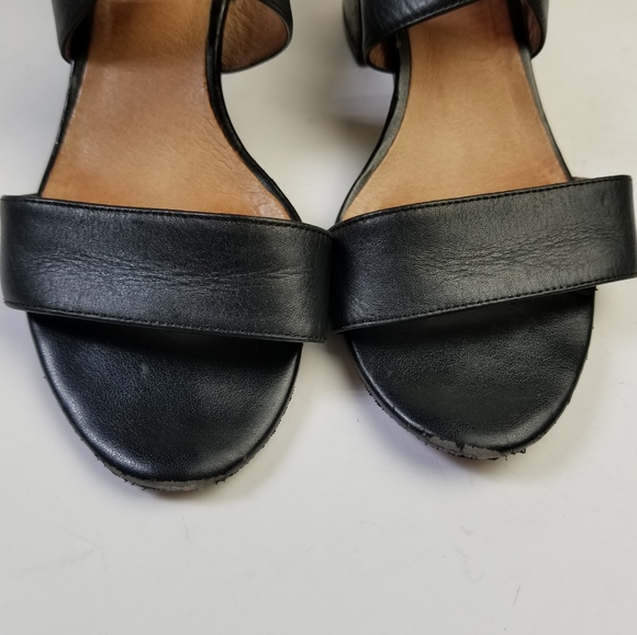 Halogen Rena Crisscross Low Heel Sandals - Picture 2 of 9